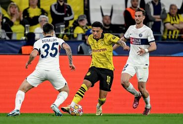 Dortmund vs PSG (02:00 – 02/05)